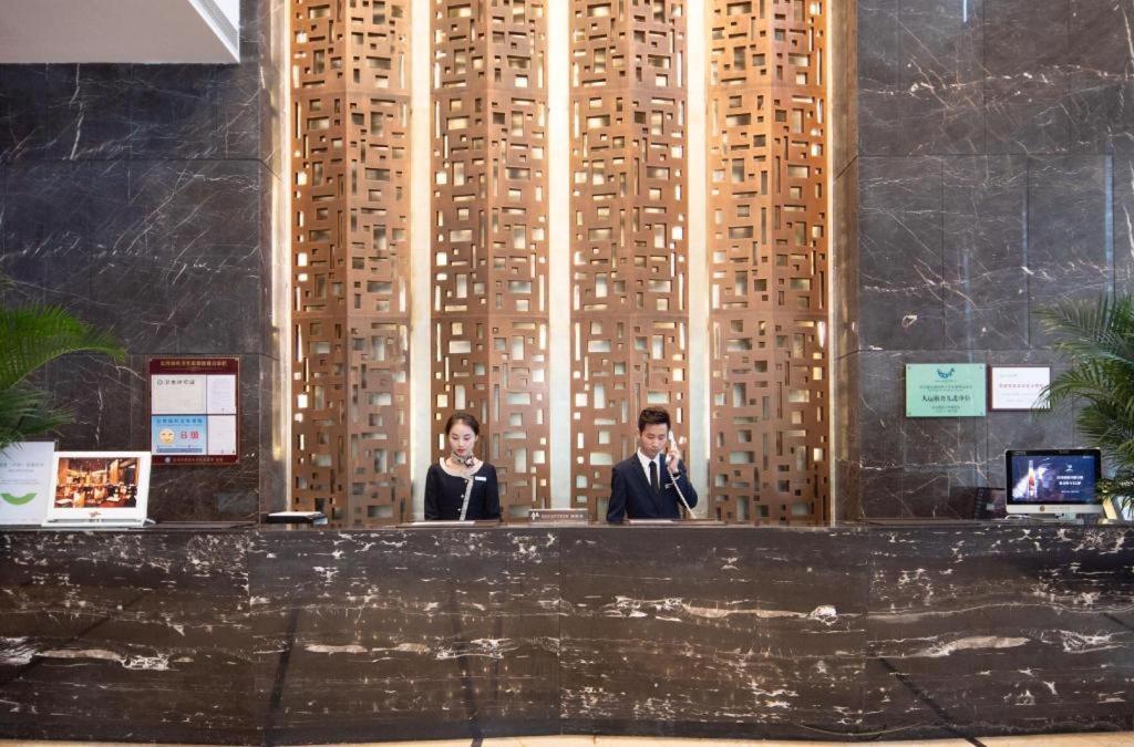 Shenzhen L.Gem Hotel Экстерьер фото